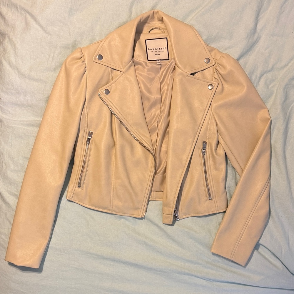 EUC (worn 1 hour) Nordstrom Bagatelle Faux Leather Moto Jacket Beige S